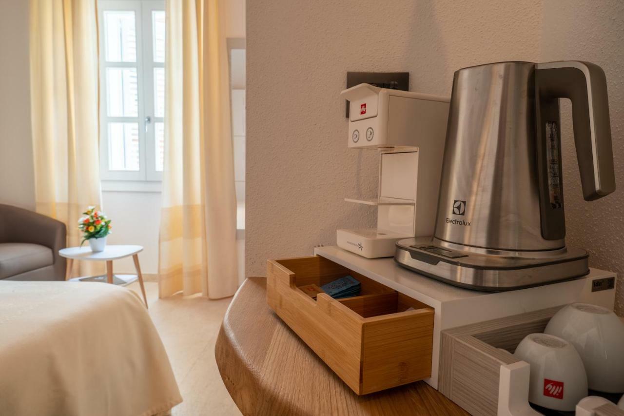 Corso Umberto Rooms Olbia Exteriör bild