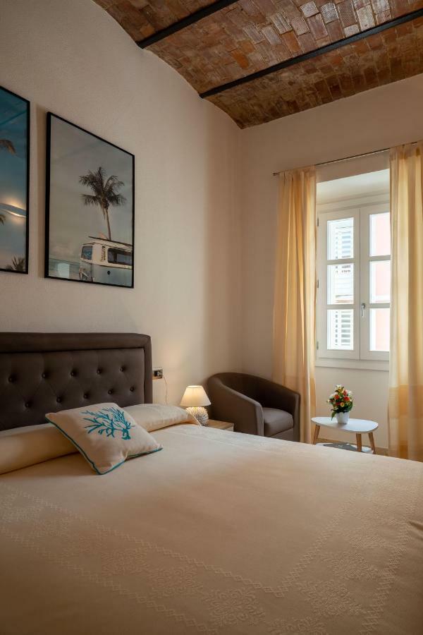 Corso Umberto Rooms Olbia Exteriör bild
